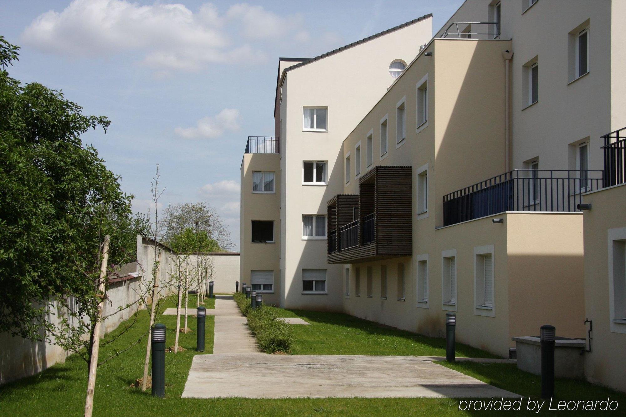 Sejours & Affaires Creteil Le Magistere Aparthotel Kültér fotó